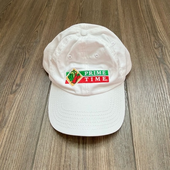 OTTO White Cap with Red Logo - Picture 9 of 9